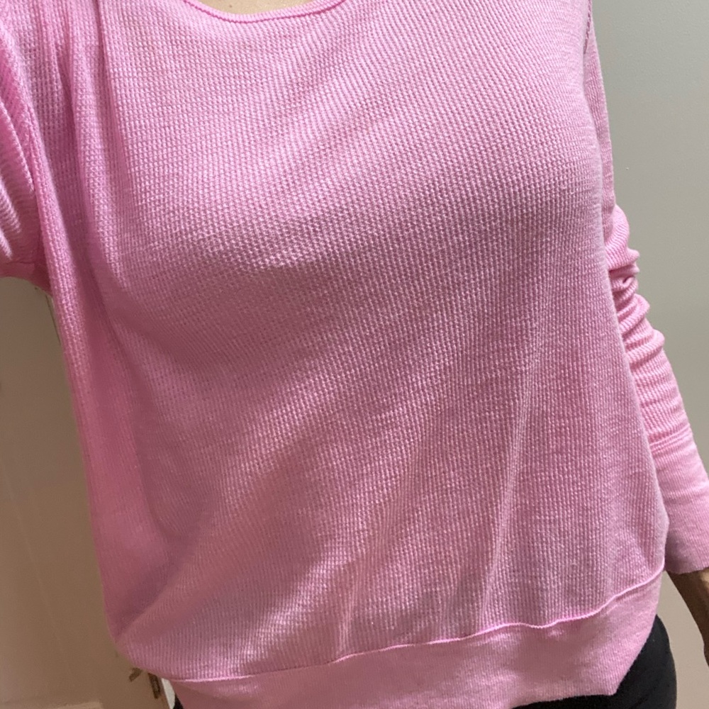 VS PINK THERMAL TOP